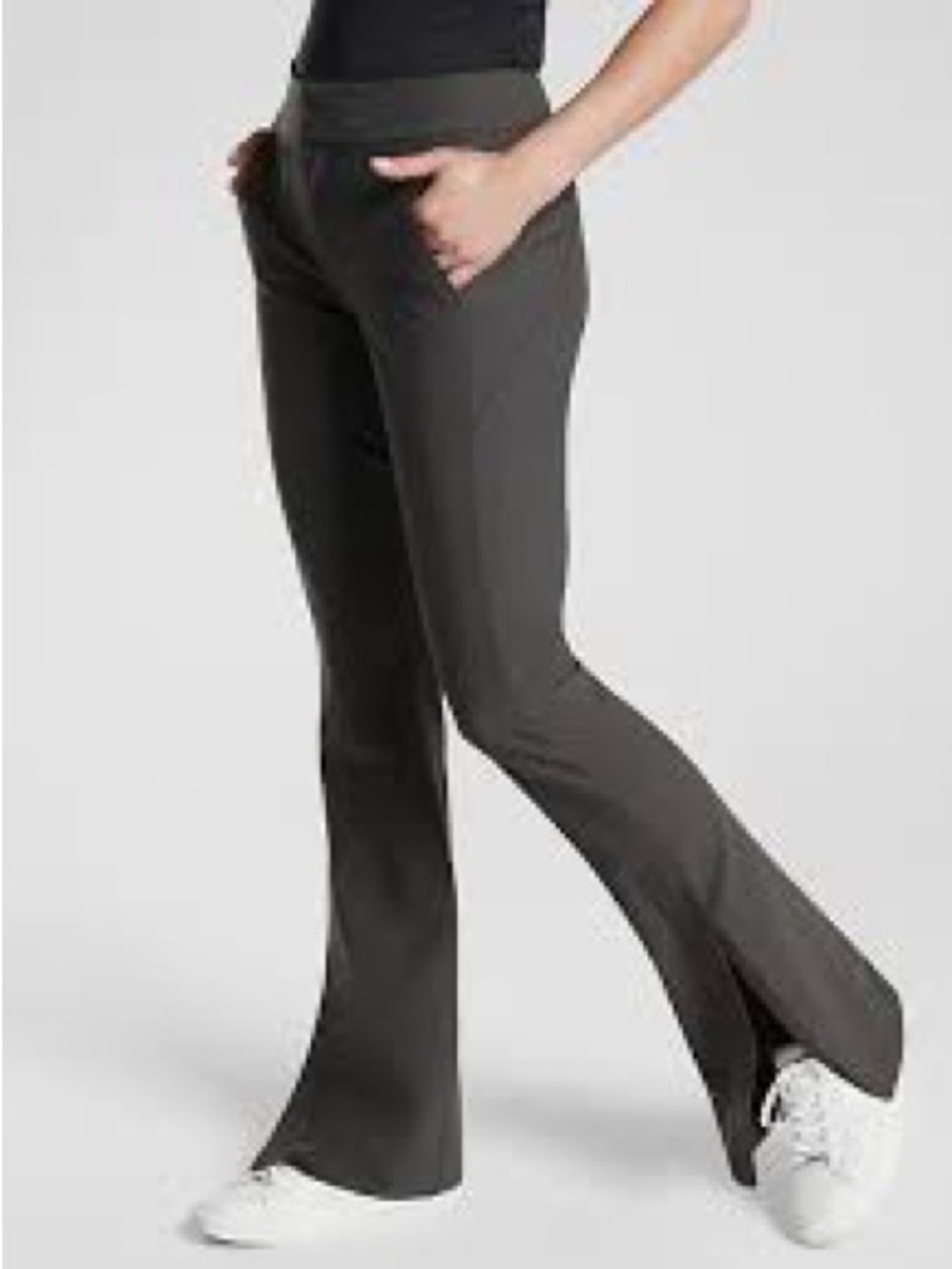 Athleta Stellar Flare Trousers 12 Tall Gray Workwear Athleisure Zip Pockets EUC